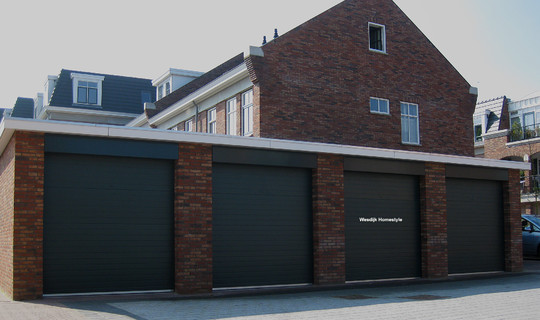 Garagedeuren projecten Zeeland | Garagedeuren reparatie Zeeland | Geïsoleerde garagedeuren Zeeland | Garagedeuren met motor | Elektrische garagedeuren Zeeland 